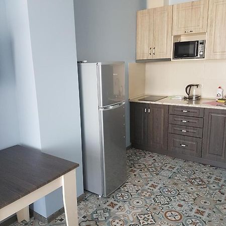 Apartment Lotos Batumi 72 Exterior photo